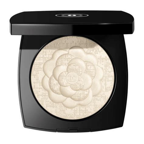 les symboles de chanel le camélia